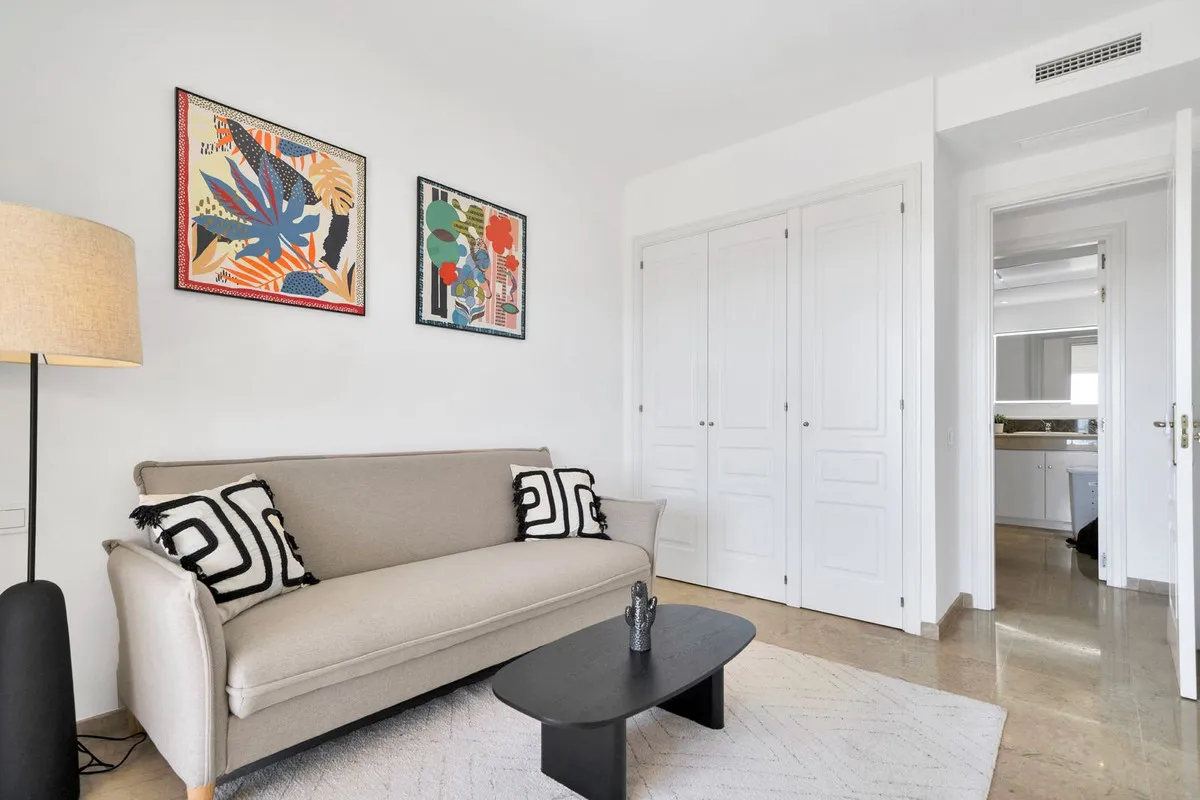 70923be6-e618-4f77-8e1b-babaf887e645