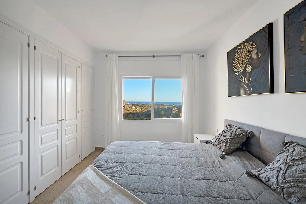 b9aae3a1-1f41-4638-bbaa-0338b26477ce