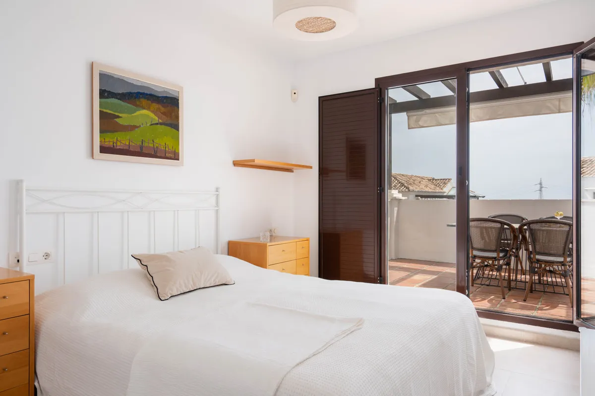 4536ec93-0f2b-4c3f-b26f-5d80a8db0605