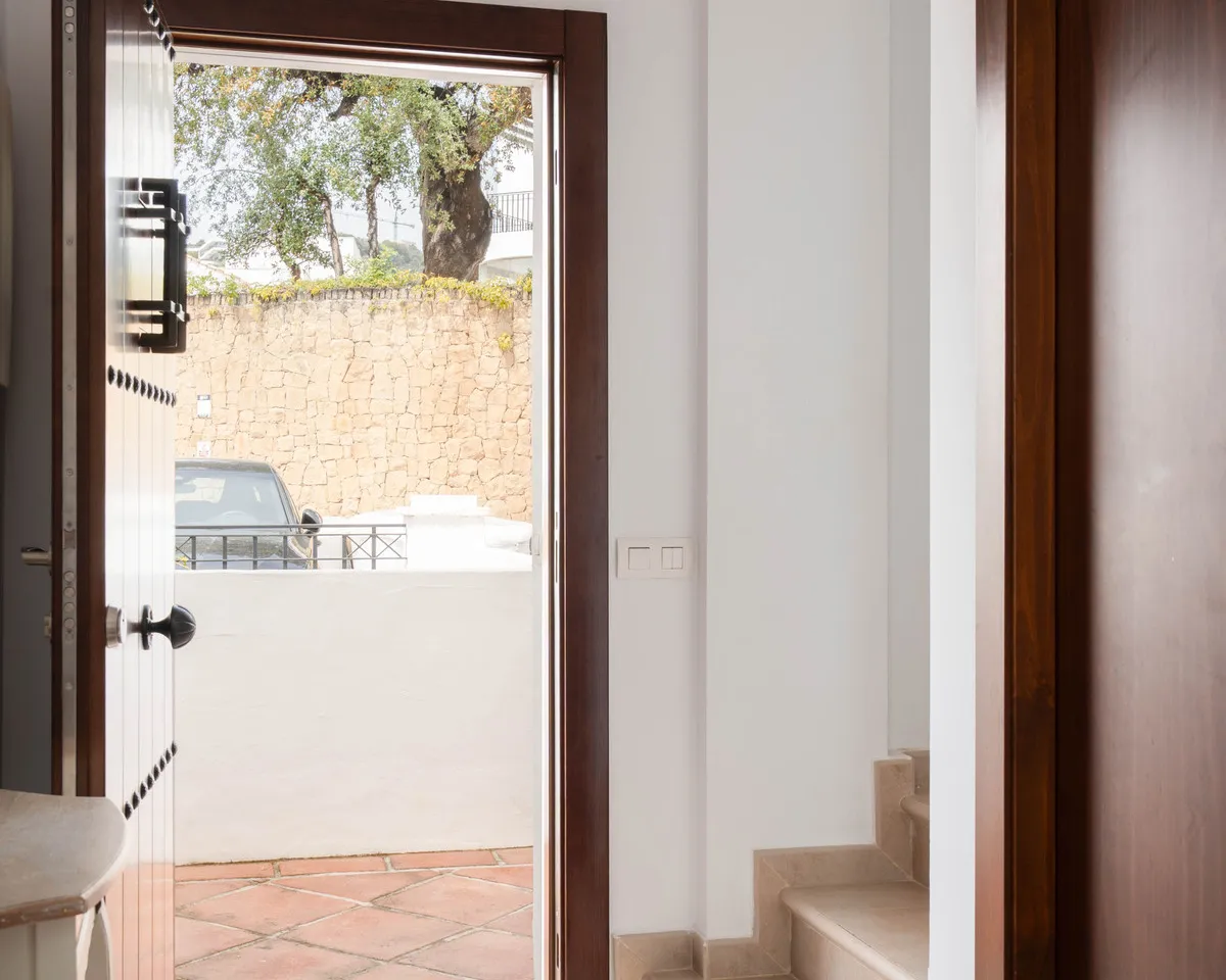 4b18e3c1-b802-4dcc-8ff0-5580ab71206f