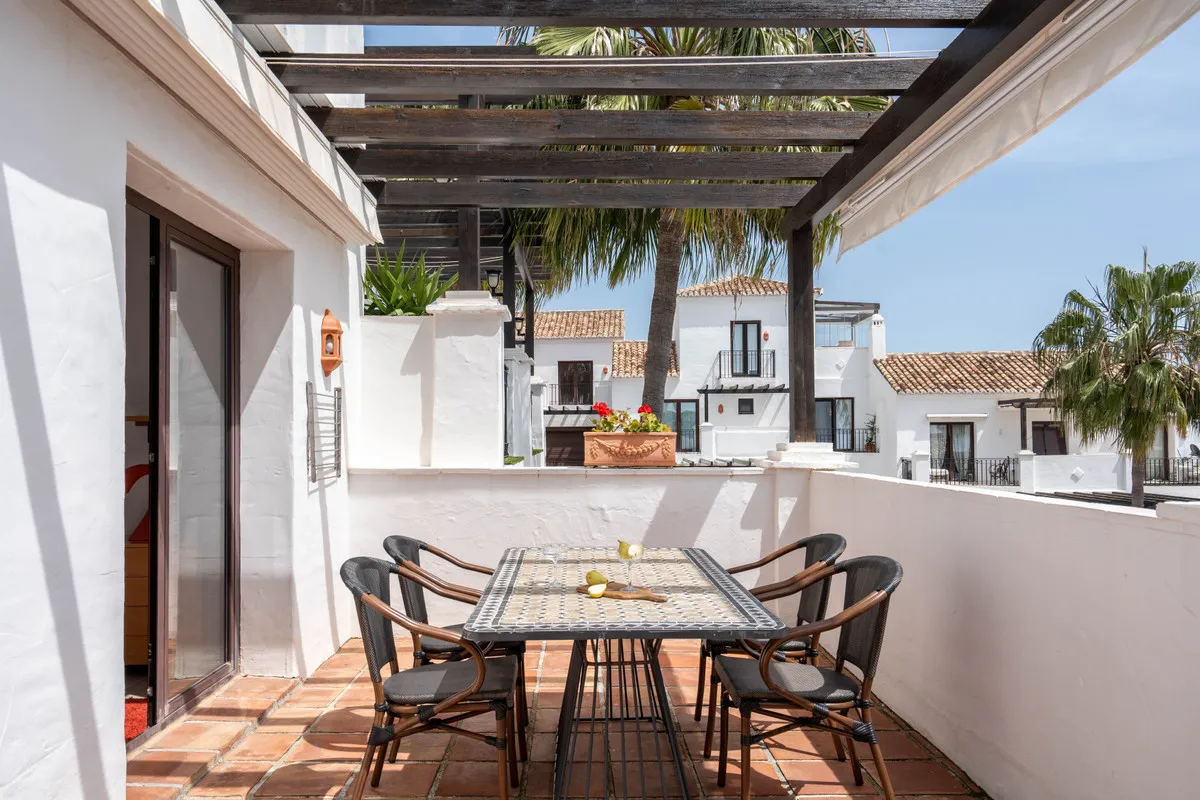 5ff5e9e0-866d-40ca-8142-6153f4e19832