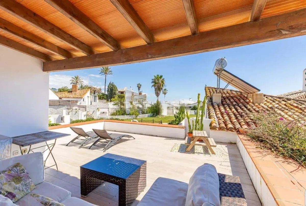 5a58b589-43a0-4582-b0ec-8dc79c422357