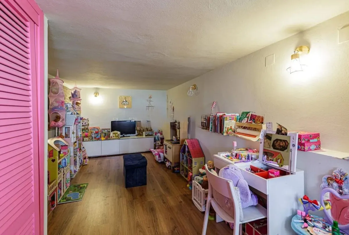 99e7b451-e41a-416b-b4a3-a18c924a9731