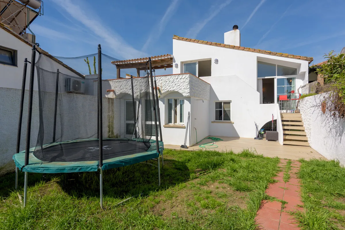 1ceb6372-8890-41de-8eea-19a73a336aa0