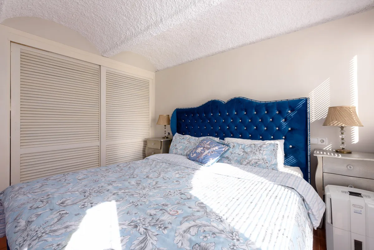 9d8c5917-3890-4d52-b1bf-5b6ee740cb63