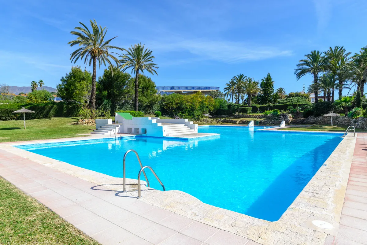 c418a799-783d-4f1f-ae18-d6773efcabc4