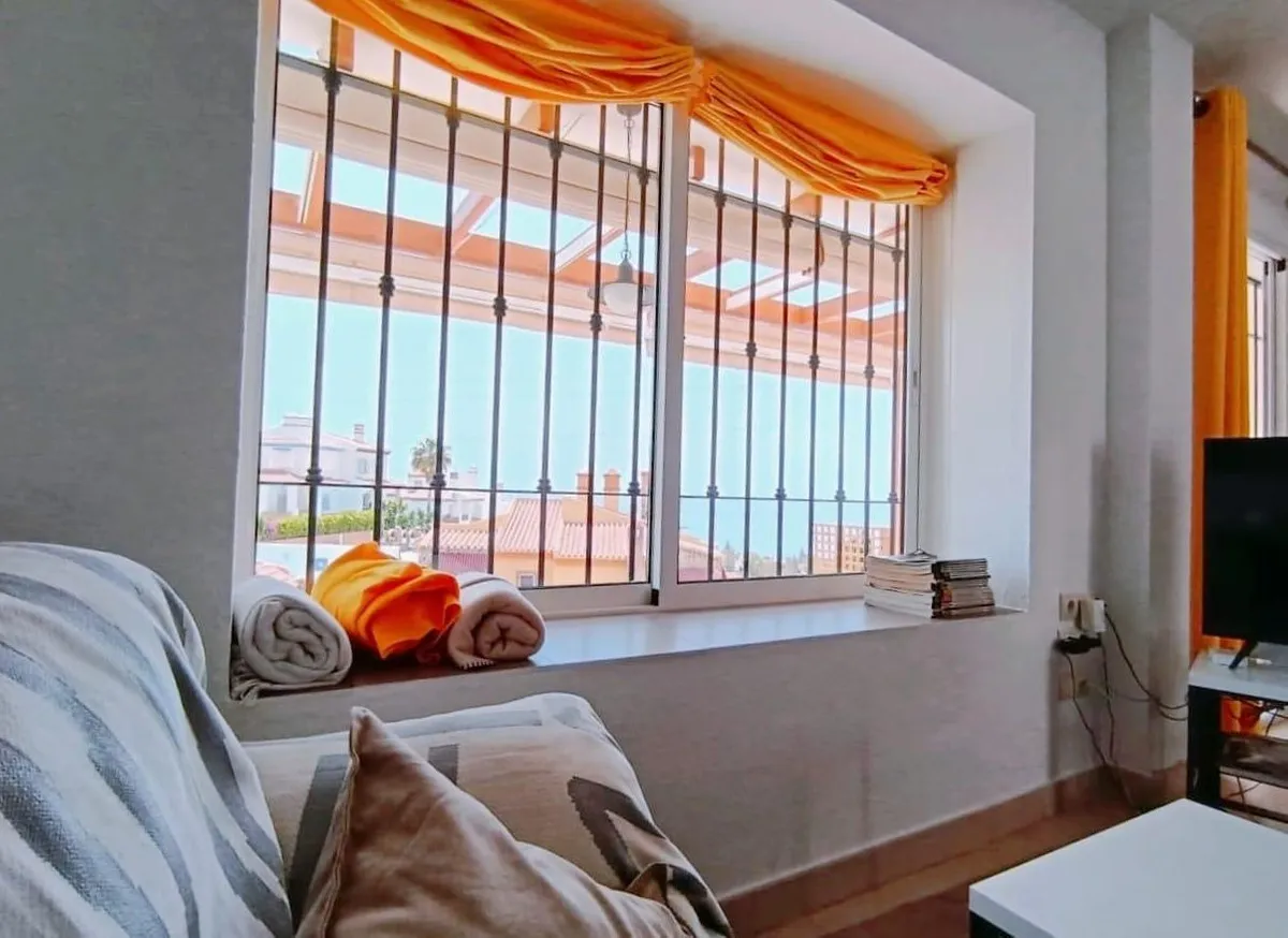 207980ba-003c-4742-ae3f-24d016a502cd