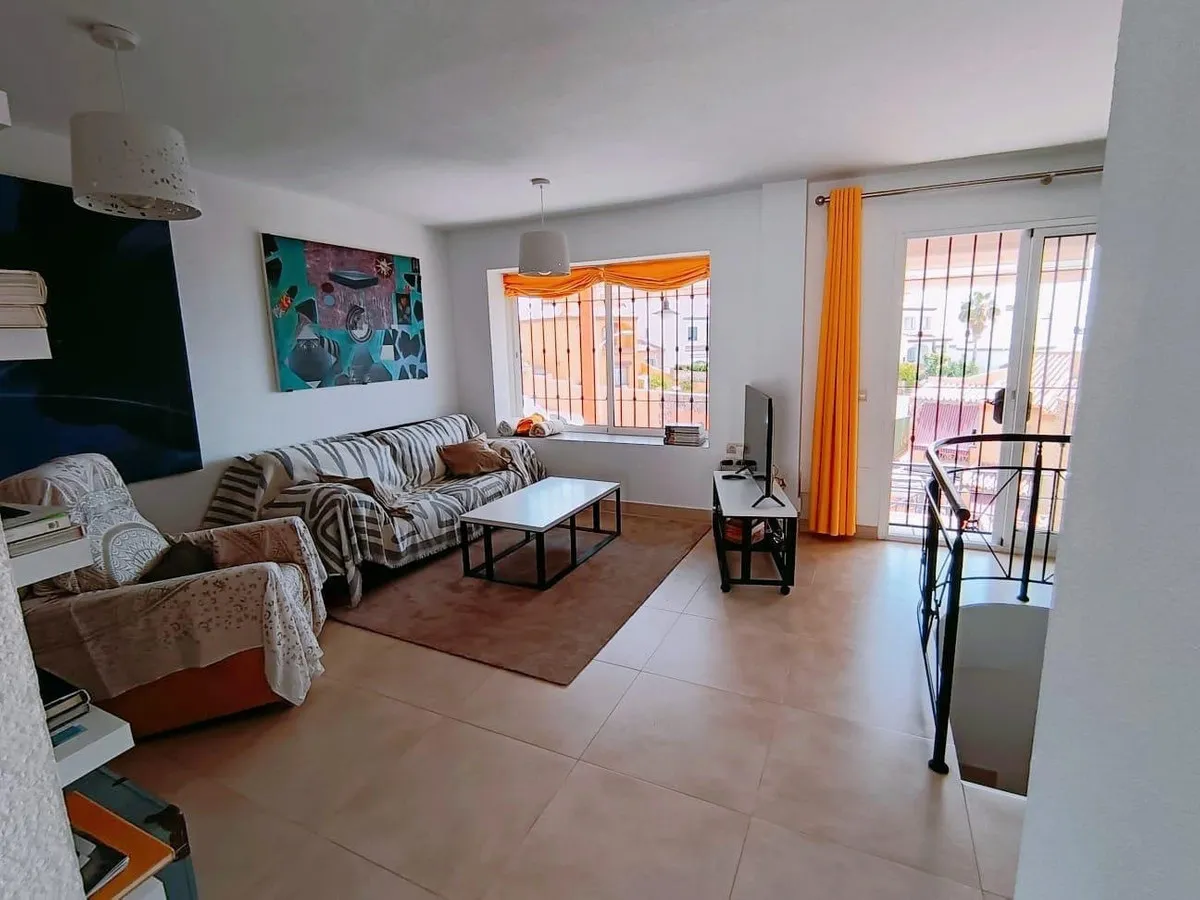 4da35b92-7072-4946-9ffd-97f0101efeaf