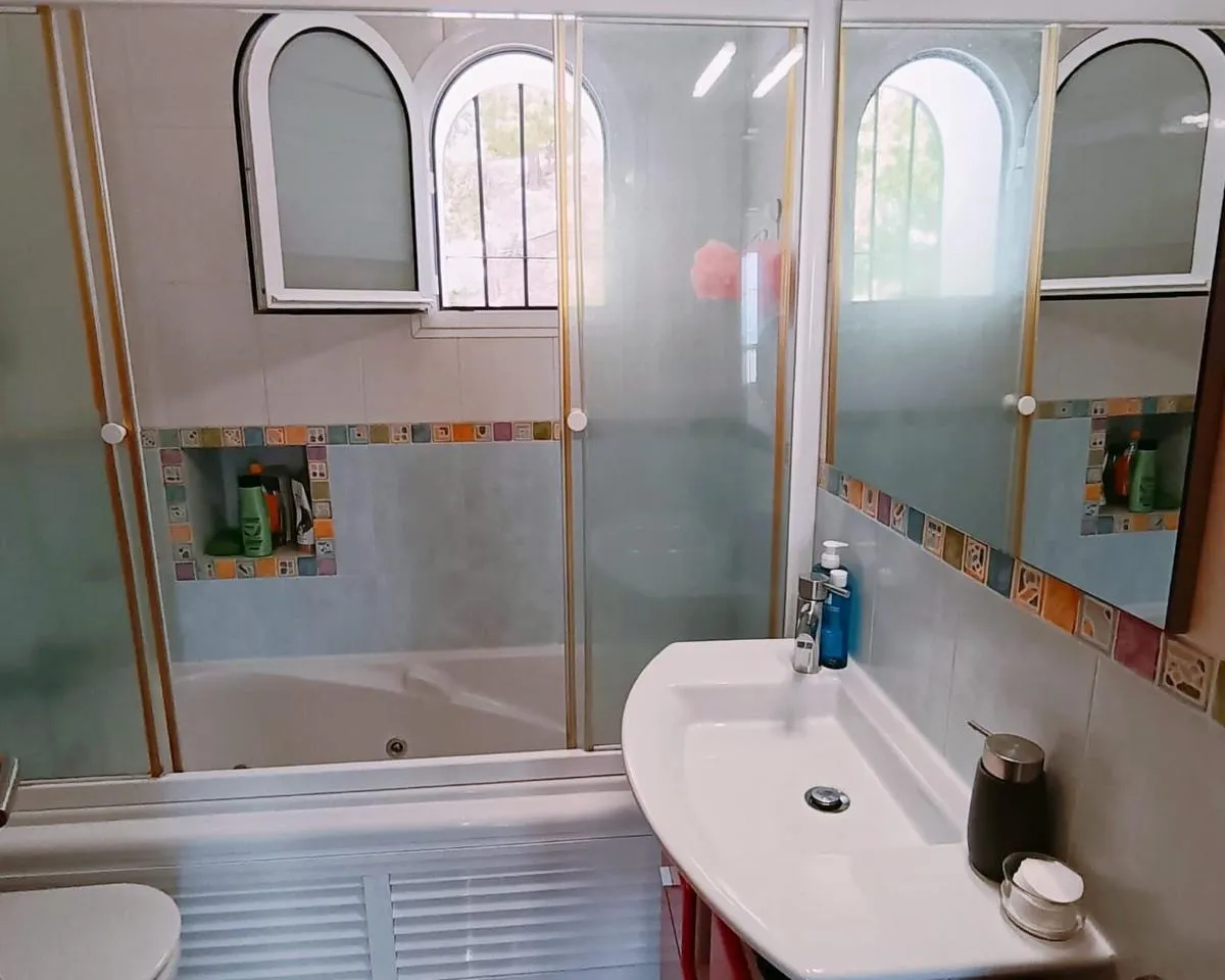 62377fb0-8483-4928-9b9f-cc99f5720537