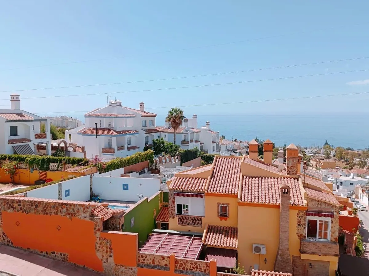 beed59f9-3a19-4f6f-84a8-9b10d05e257d