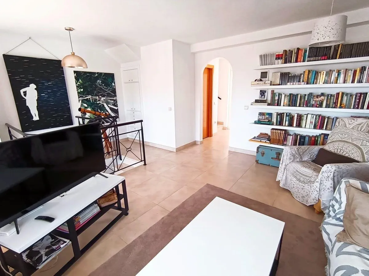 c017b0d8-895c-47fc-8cc0-ca4bf1f254df