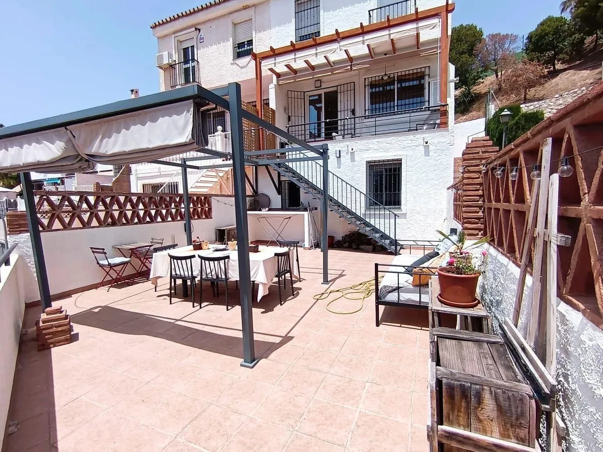 de910561-39a2-488e-bbc8-7b382747400d