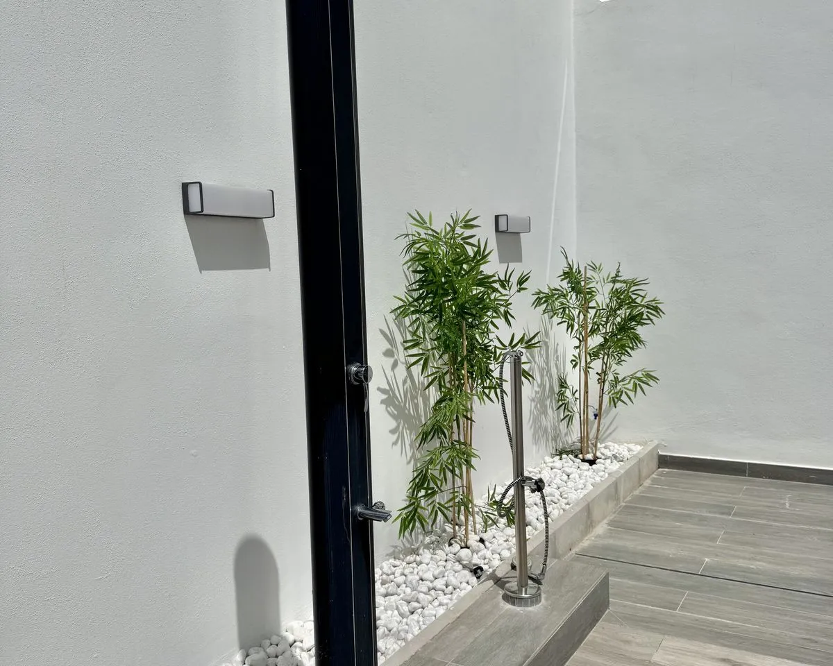 67f64b7e-8b42-4dfd-8a35-2af138da4e0f