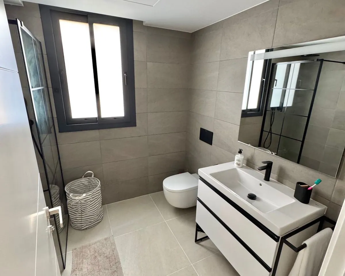 964c3d44-e9a9-470a-b563-8cb400ce554d