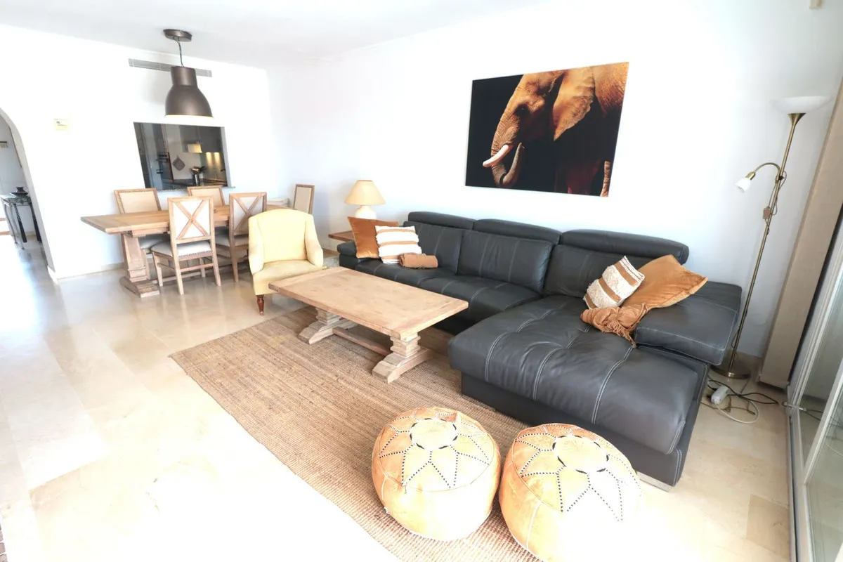 706b8575-9d9e-40d1-bce2-de0582bda34c