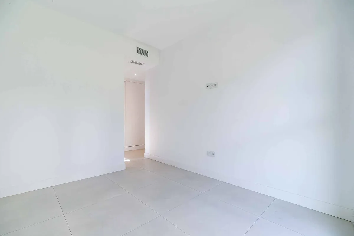 0264ee51-b7e5-41b1-b5a7-a03924af419f