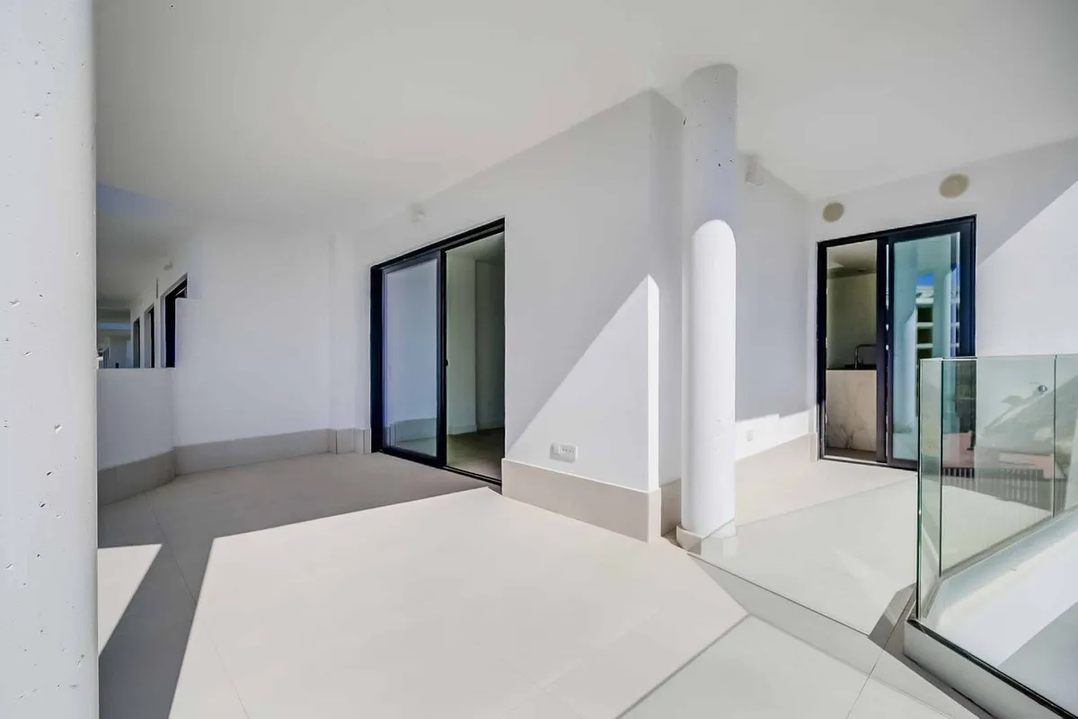 20ec468f-8ec6-4de4-9621-ab4c4b37f9ec