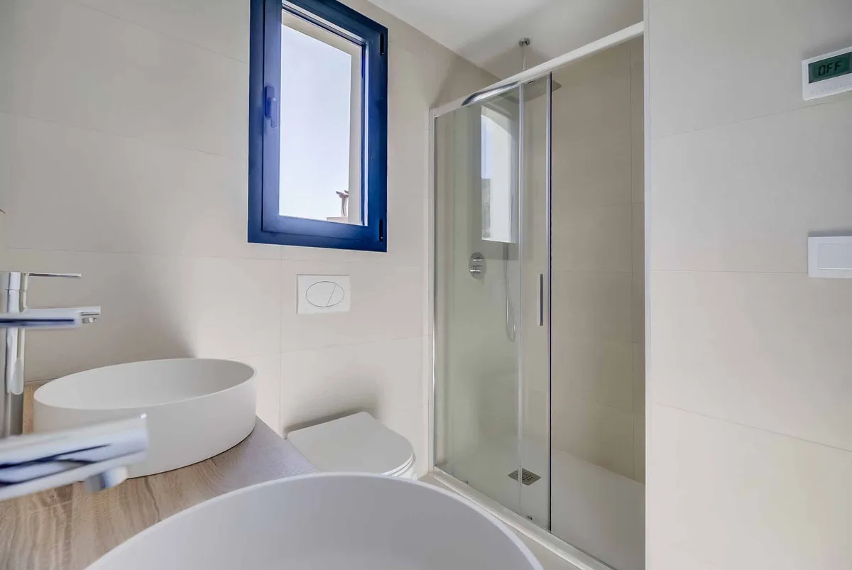 5456994d-f5c5-4ad9-83c9-b203d679e1c5