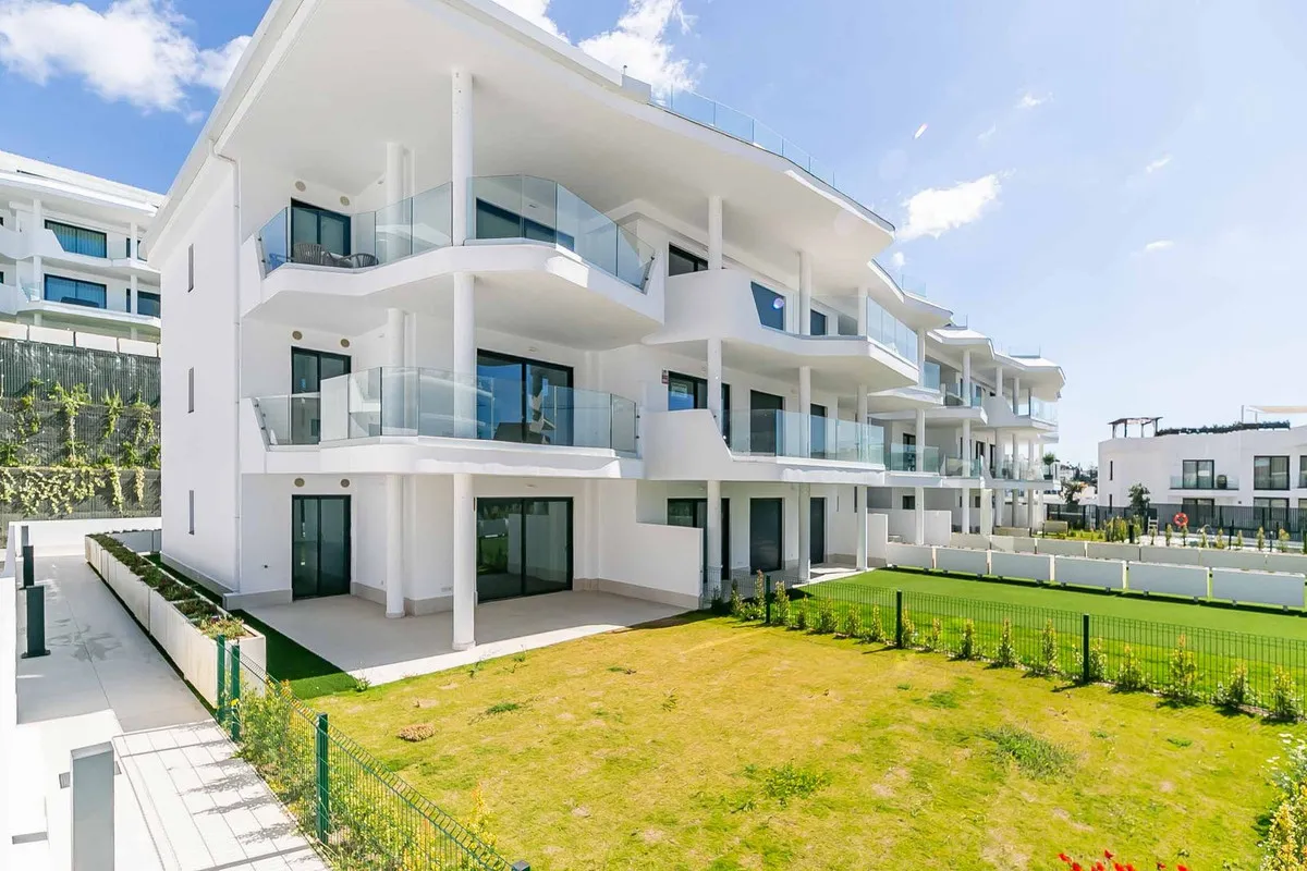 7c49d7d2-9c66-4baf-be97-d60571385f8d