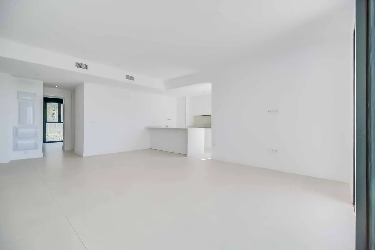 96a84a51-4b26-453d-ab7f-0e6ed96f8dbc