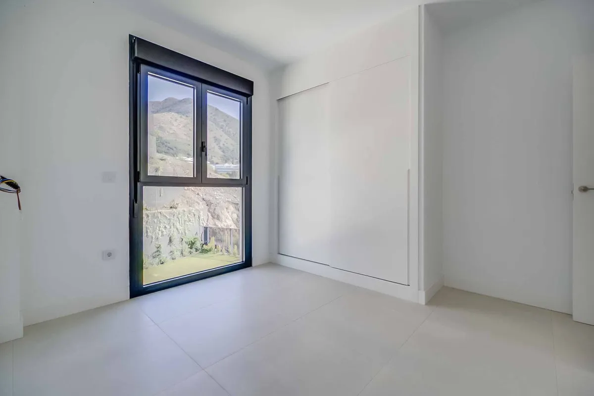 f205451e-4b16-43f3-a234-12cc7abeeb3a