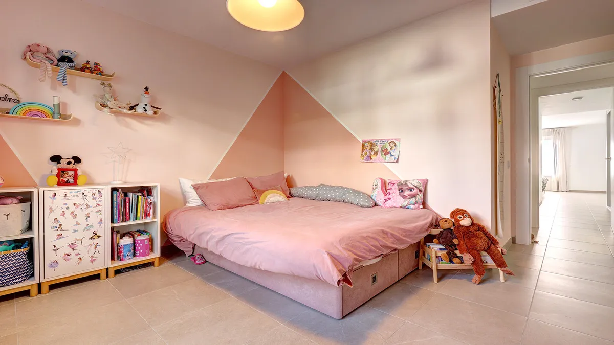 6162ef74-2a4a-4416-ab97-10bcf621c46e