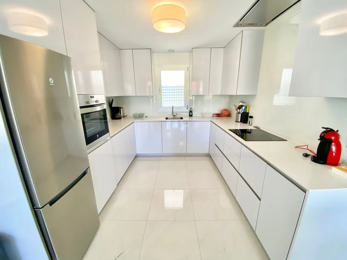 28ace0f8-1871-49f8-9afd-8fdedb5d2358