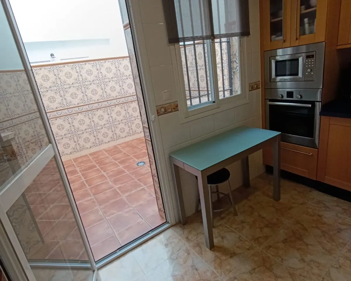 1b1b1606-a3a0-4644-a44b-7f2a86a26118