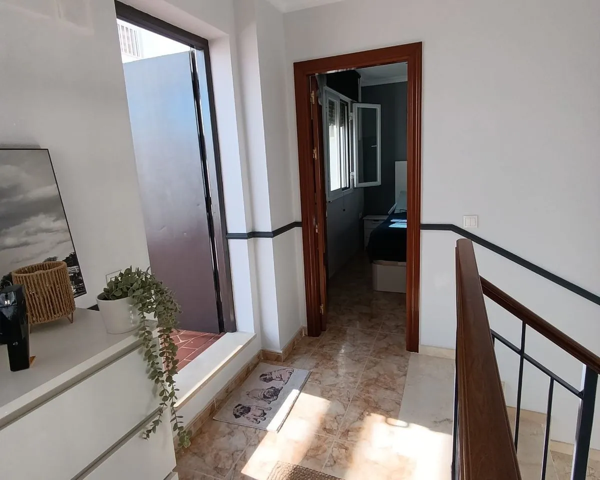 f54ce255-3a65-4ad6-bb69-1dbd224ba489