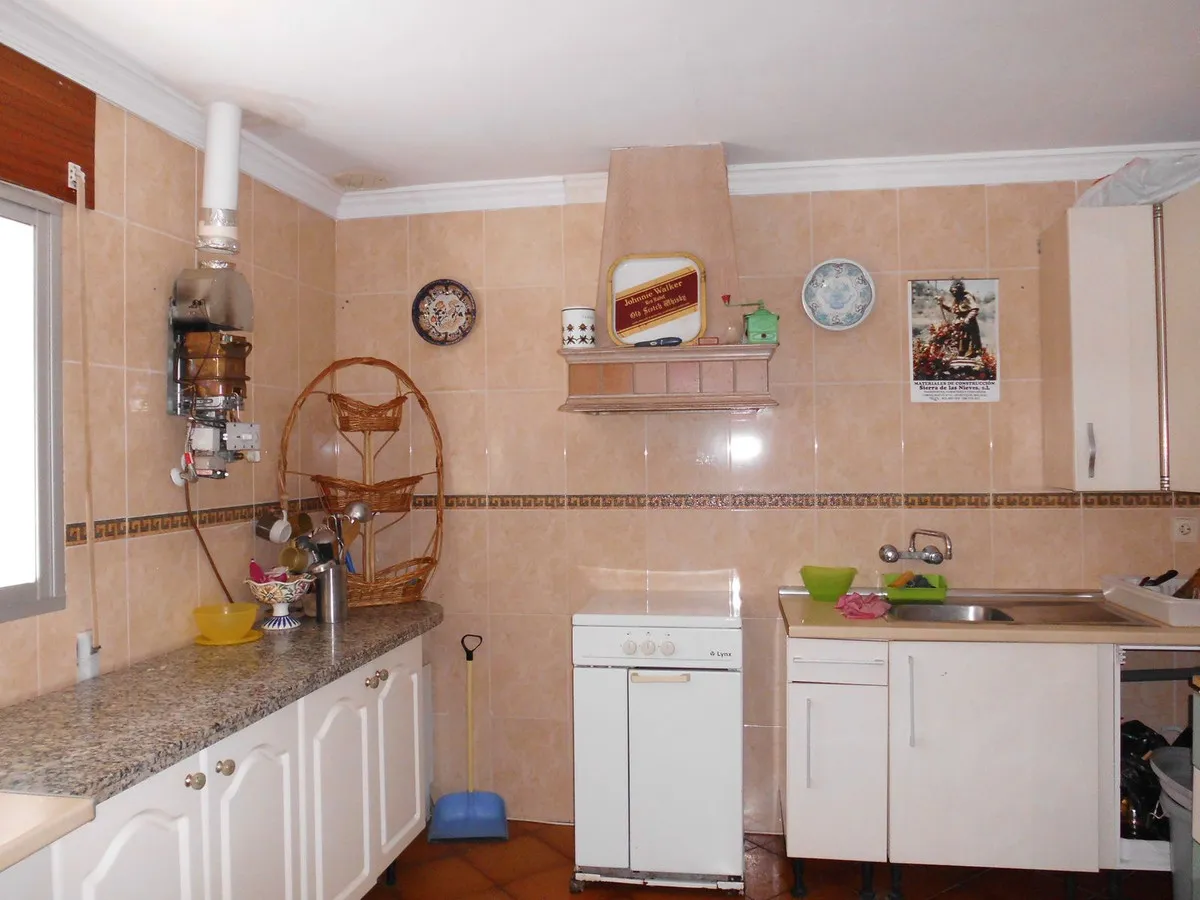 a360fd98-0ac8-44d2-9f94-493ad6c57901