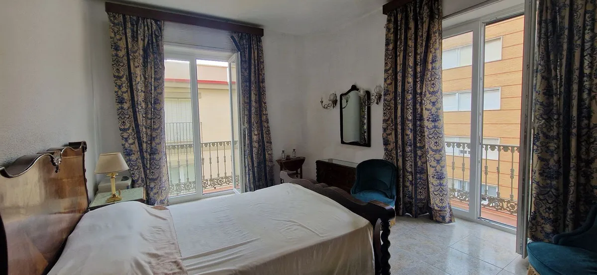 651d7cc2-e351-404b-aa89-d7d45e7501be