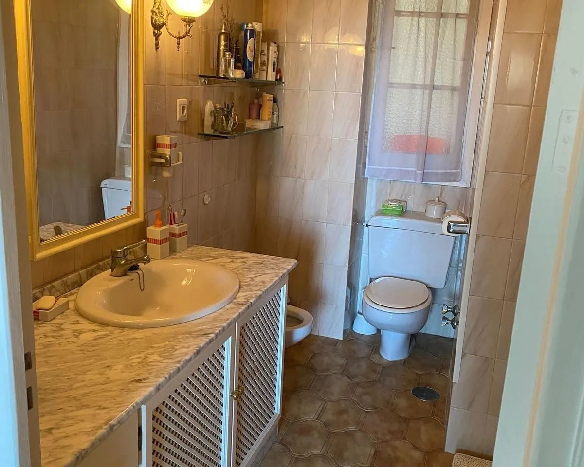 b905b51d-580b-4729-9275-f1b8106a4bc9