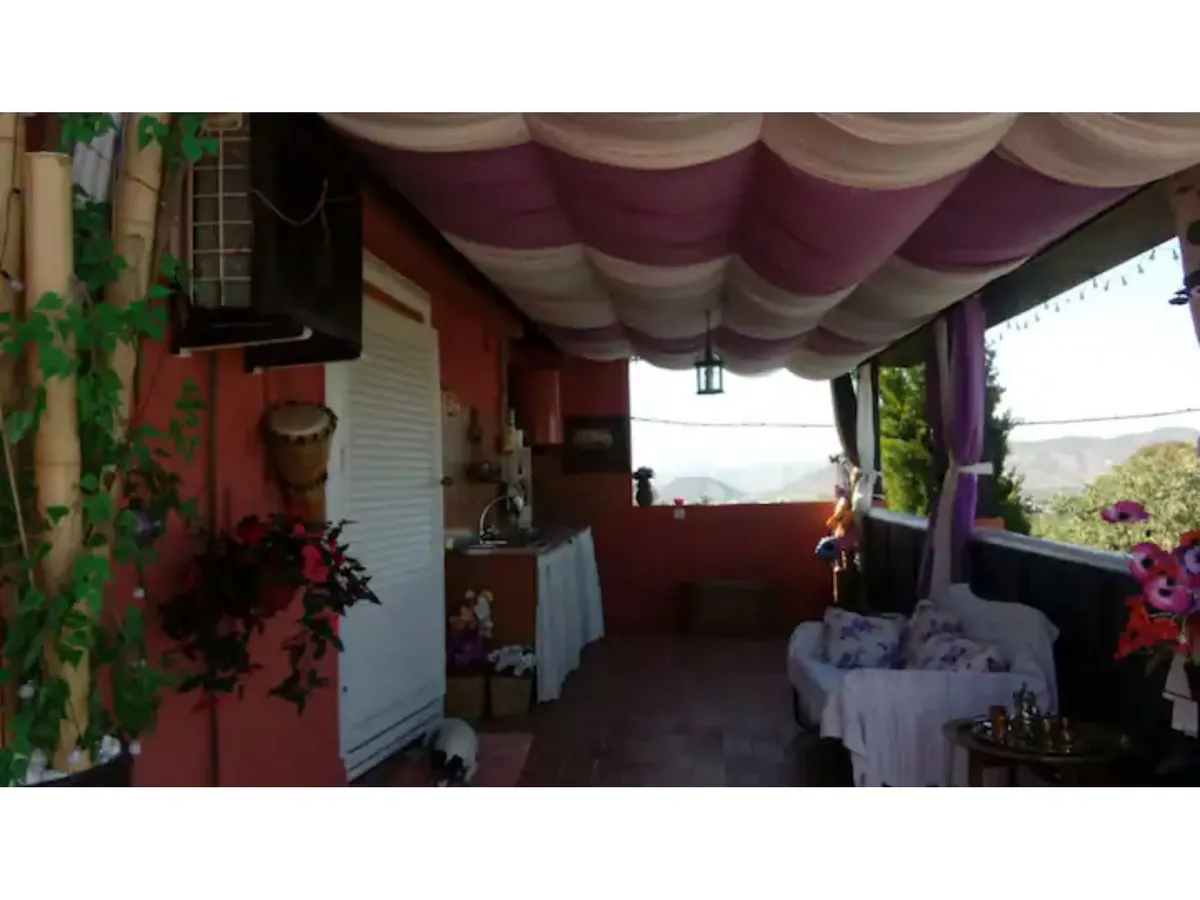 25633cec-41cb-4afd-a416-7d757f3da119