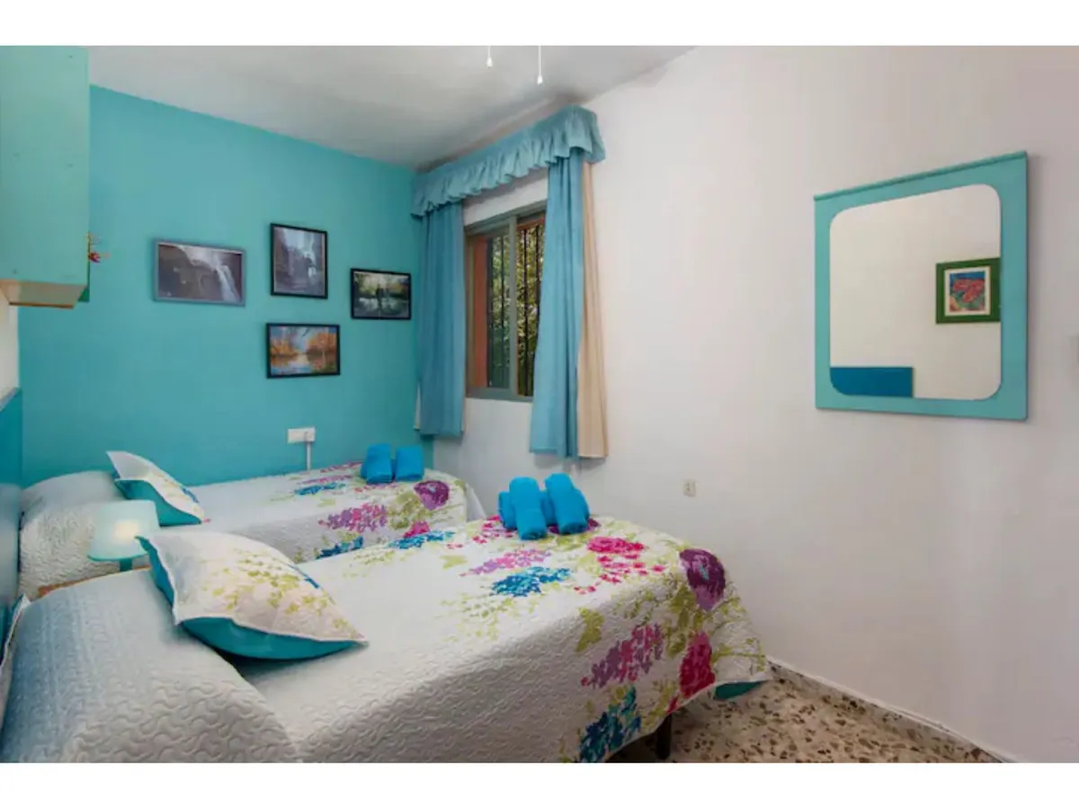 ed089d33-976b-41d8-a021-35b7613fab3a