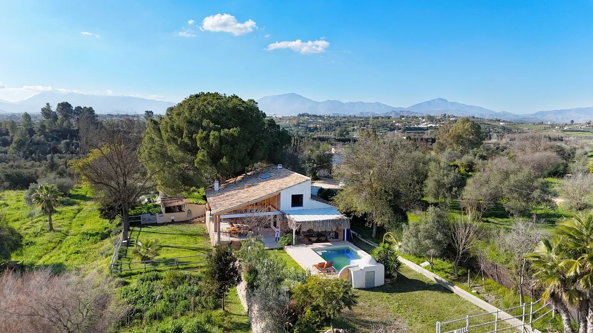 68bdd3fa-19dc-47d7-a2ea-567646f0e781