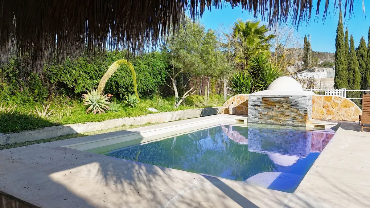 a6ed13cb-00d7-4f3b-8dc8-7f6af125050c