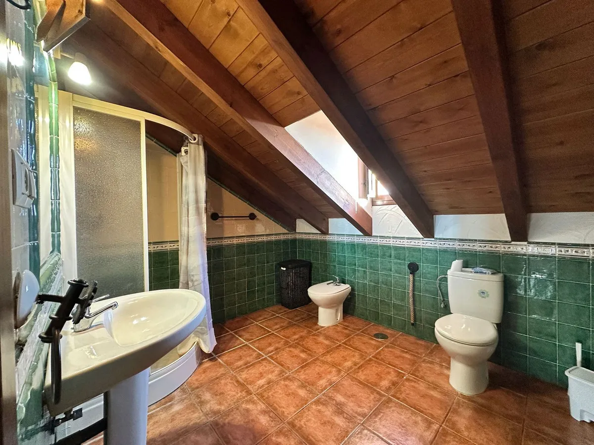 42af65a2-d933-40b7-8c38-dad505bc0e9f