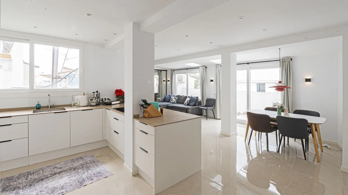 0261d4a3-59d0-442b-b71c-3b92c602a527