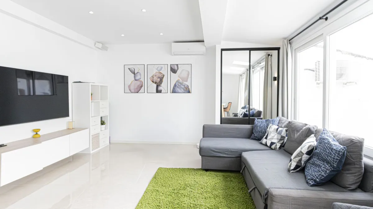 13069001-9e84-4775-9b1b-344c2bdc9d19