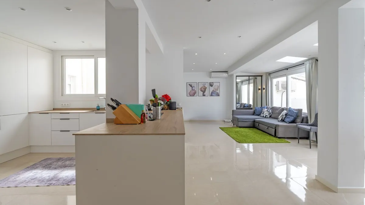 237fcc0c-6adc-4731-9784-ce2237042b59