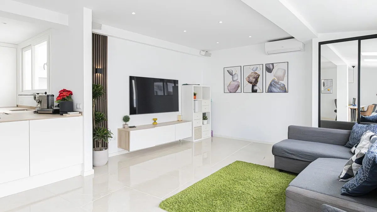 57480971-4291-46b8-b177-b3770f564929