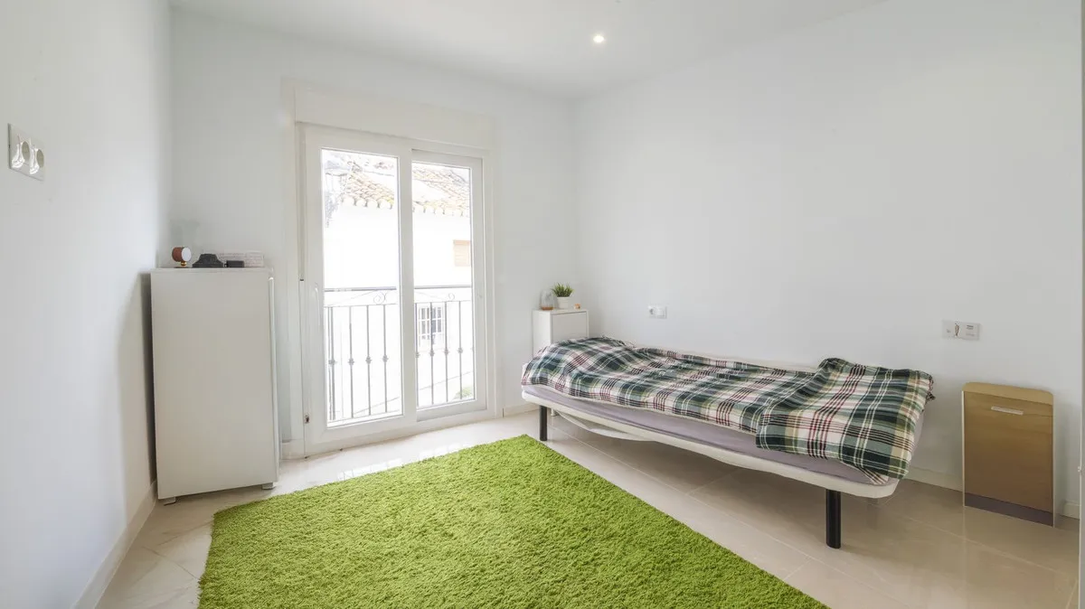 6ec2f981-fe07-4168-8c94-87972d56194e