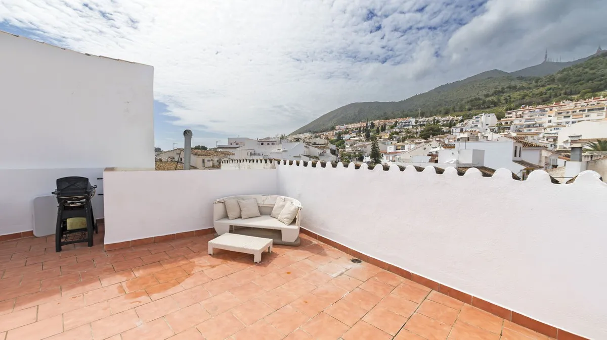 f99bb9f0-1f3f-4a48-be99-78ba5b1d0ef9