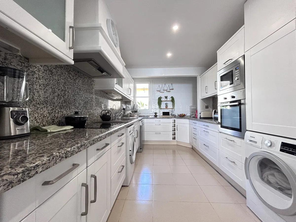 c72aa16d-8d63-470a-88b3-97374dcbde8f