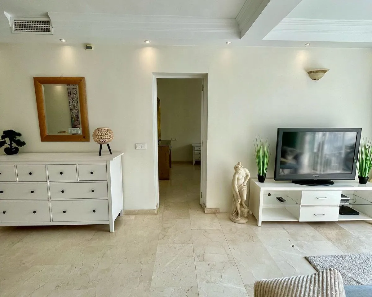 172c378a-02a6-45e5-b062-04e6ba7b4987