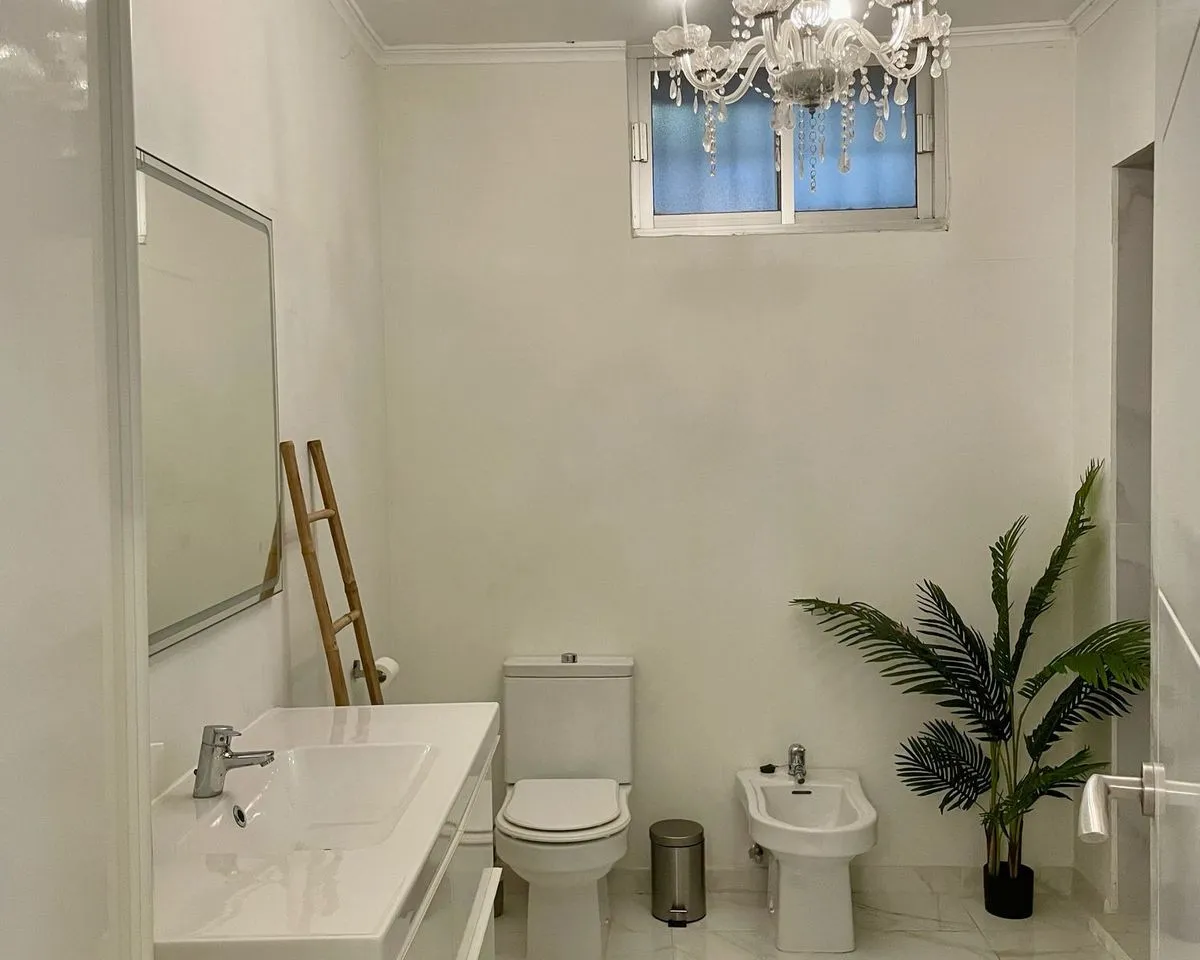 ce6ff0f8-1aae-4920-be5c-467b33bd6944