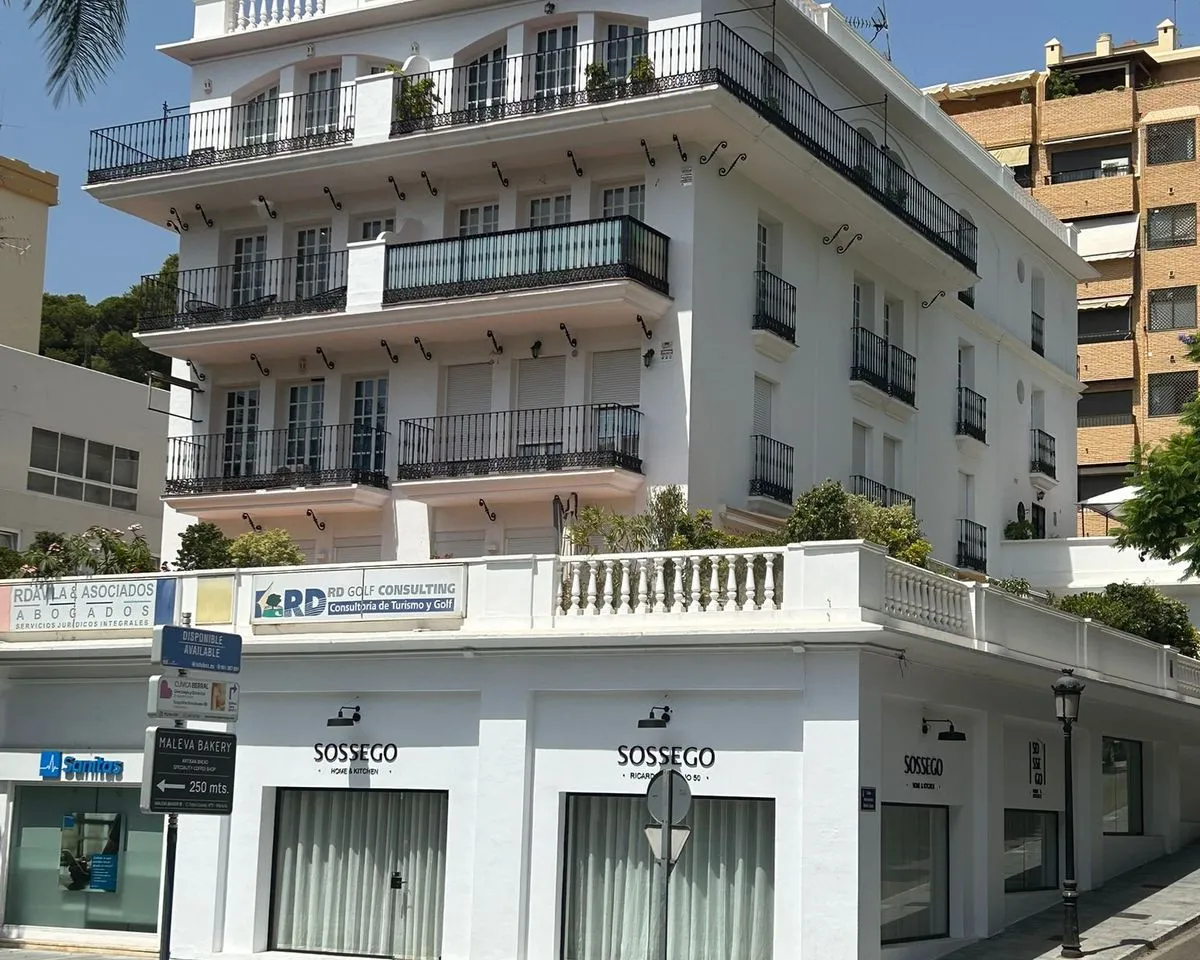 a6b9dcce-5261-4ee1-8cef-9c8b13ecdf79