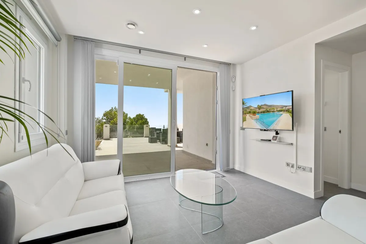 4439ca36-aacd-4ee4-acae-950d106be65a