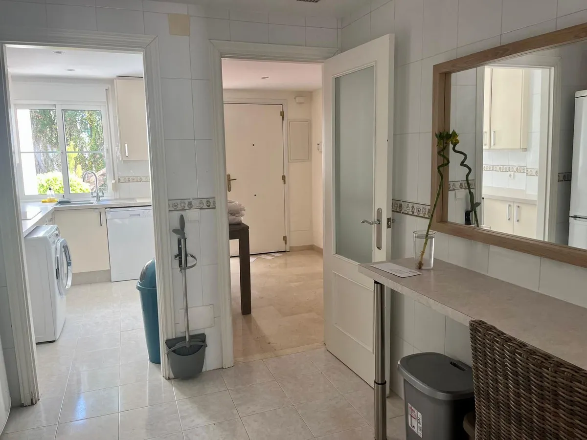 20b30a45-881b-418e-beaf-b310f79f8b3d