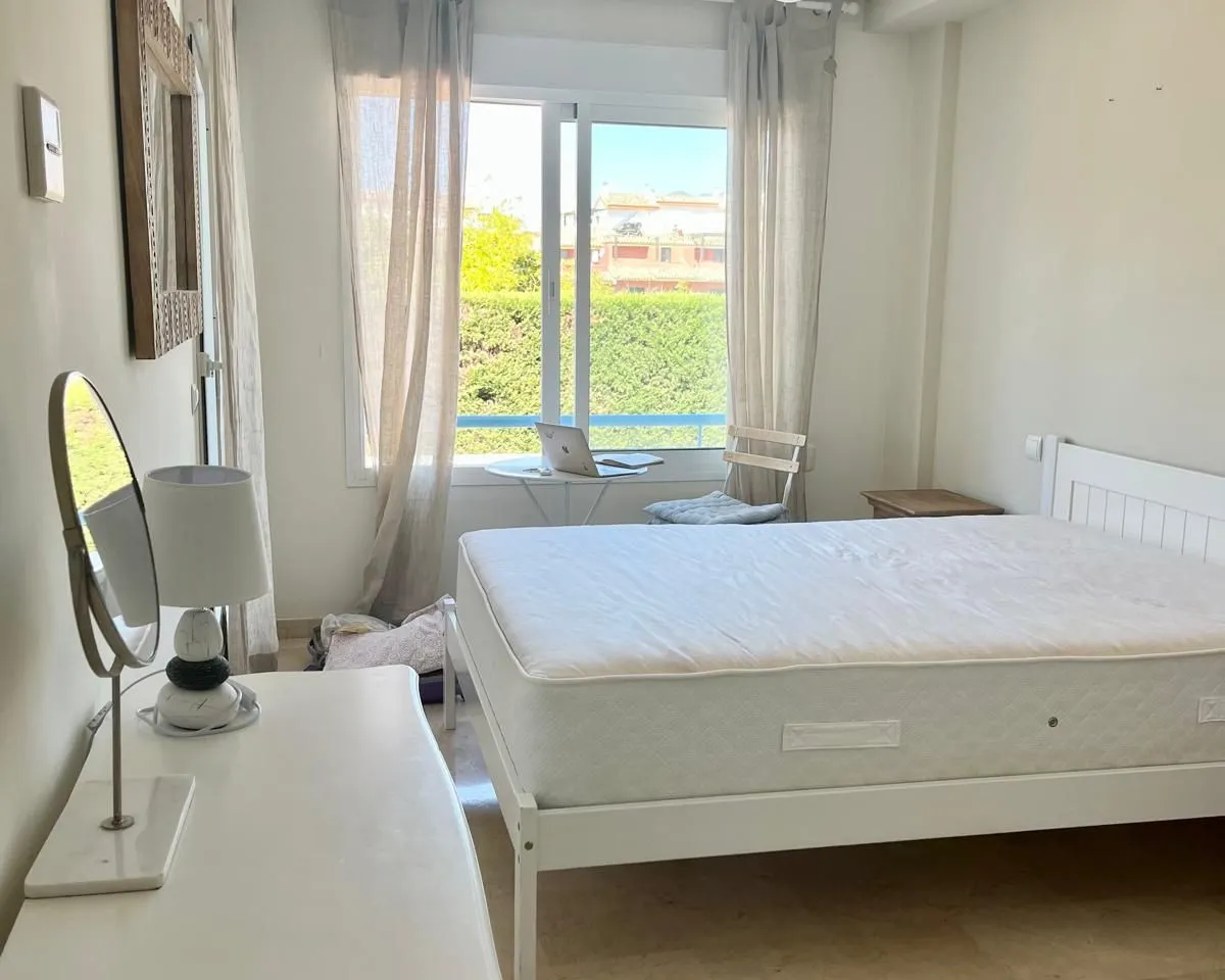 50faf5a9-da18-4015-a992-5213e6bda33e